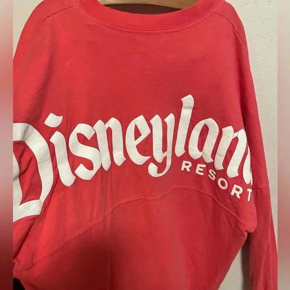 Disney Parks Disneyland Resort Puff Print Spirit Jersey Size‎ Medium Coral - Picture 2 of 5
